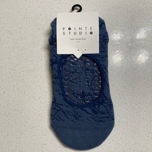 Pointe Studio Pilates Grip Socks